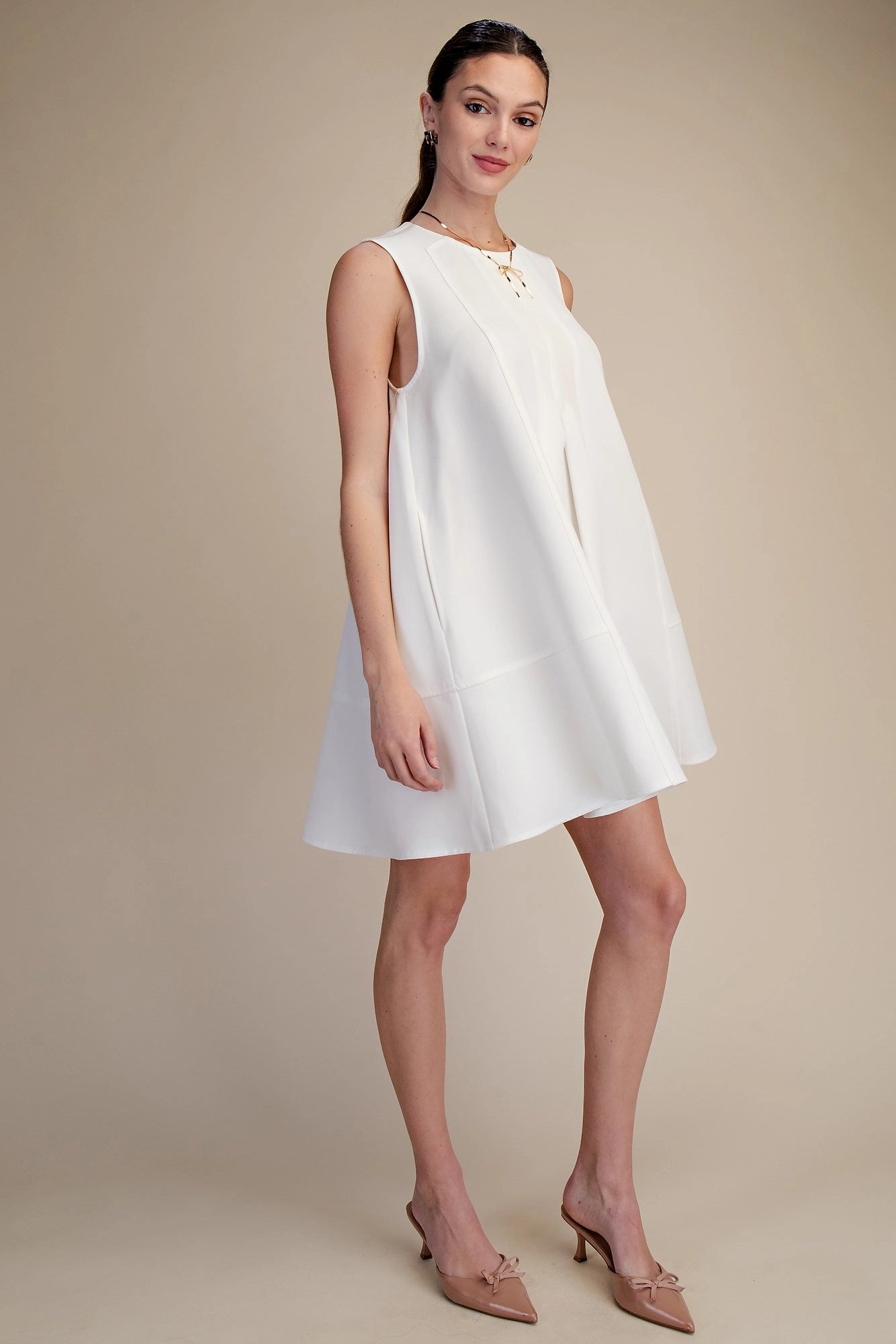Round Neck Sleeveless Pleated Tunic Top - GD9794